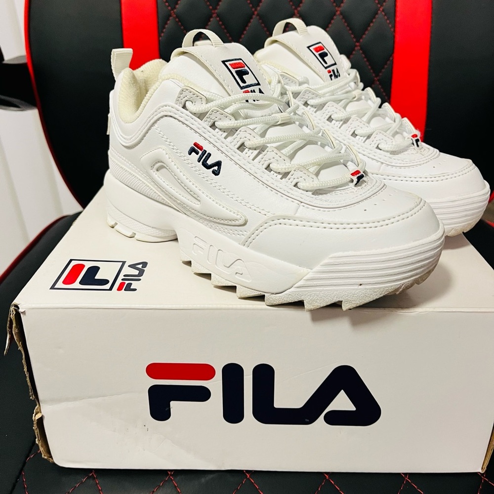 Fila Disruptor 2 size 3Y PS
